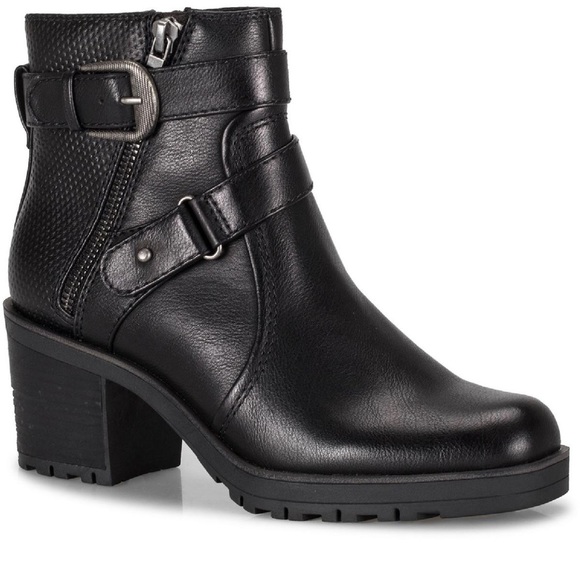 Baretraps Womens Towanda Leather Ankle Almond Toe Booties Shoes Size 5 - Picture 2 of 3